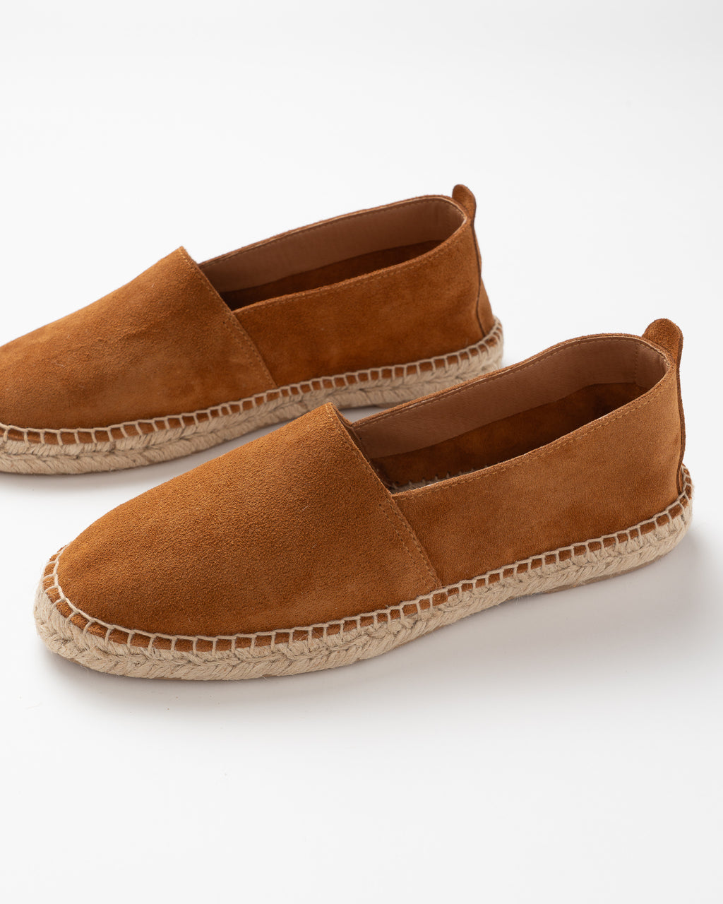 Alex Caballero Cuero Madera